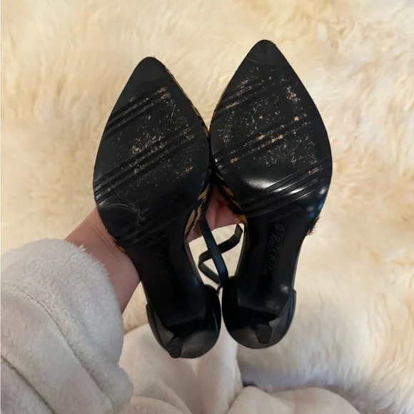 Leopard and Black Leather Pump - Picture 2 of 2